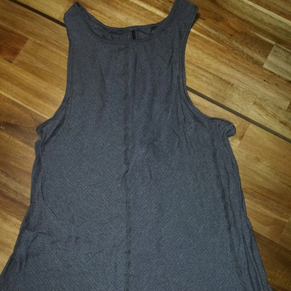 Tank - Picture 2 of 2